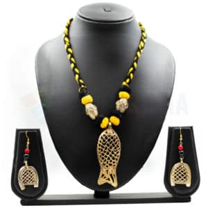 Dhokra  Necklace - Fish Pendant with earrings - Yellow black Dori